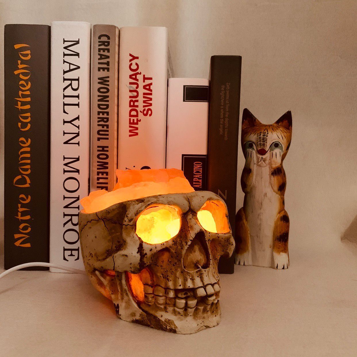 Skull Crystal Salt USB Lamp - Dimmable