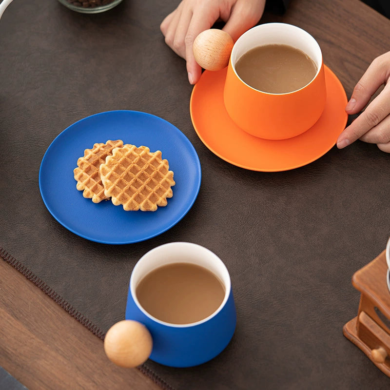 Beech Handle Ceramic Mug & Saucer – Nordic Style Gift Set