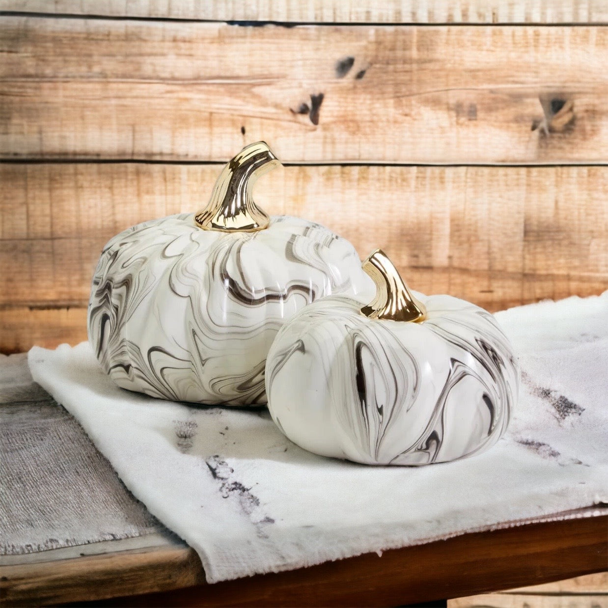 Marbled B&W Pumpkins - Gold Stem