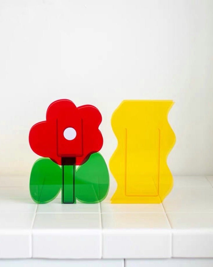 Modern Acrylic Botanical & Flower Shape Vases