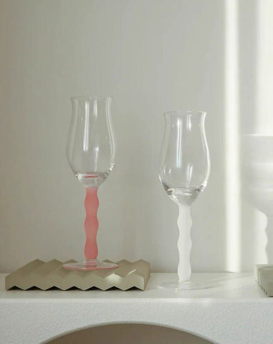 Handblown Retro Wavy Rose Fluted Wine Glasses - Set of 4