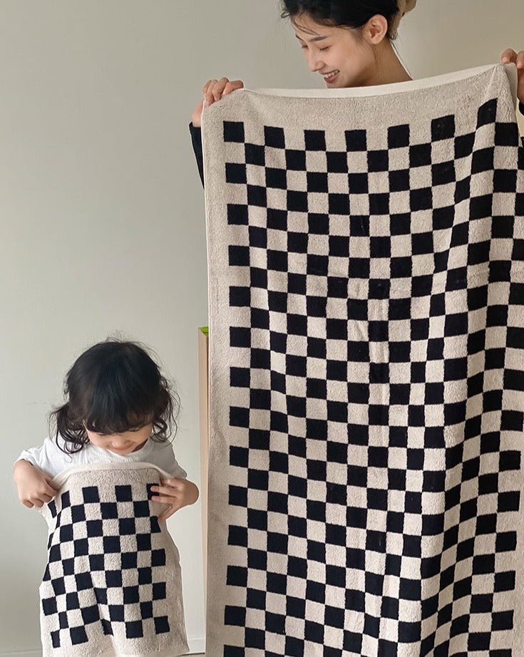 Premium Checkered Bath Towels