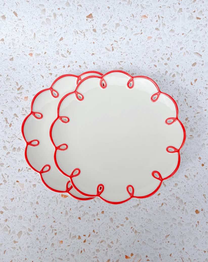 Scalloped Red Edge Dinner Plates - Set of 2