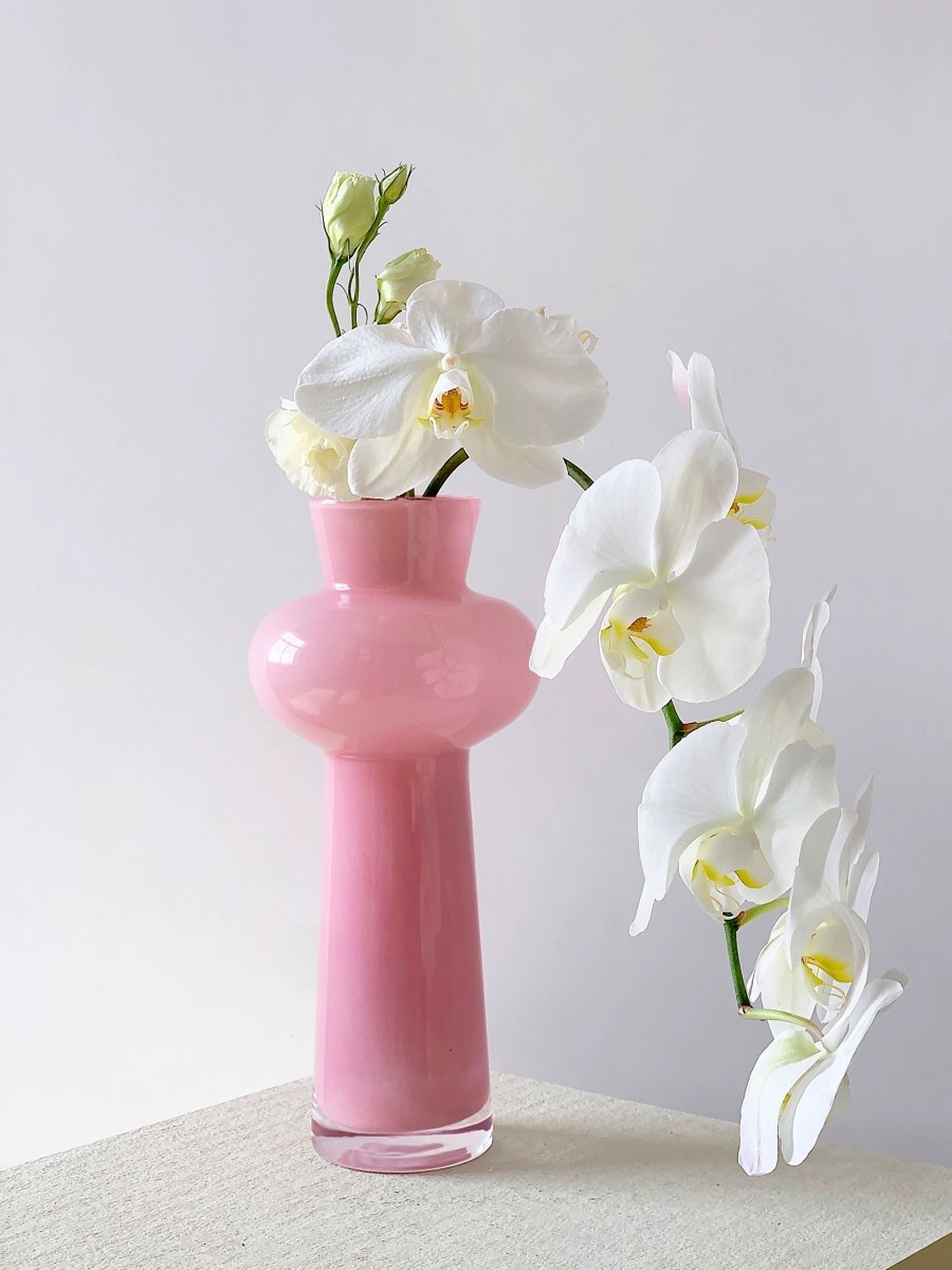 Tall Vintage Style Dopamine Decorative Flower Vase - Pink